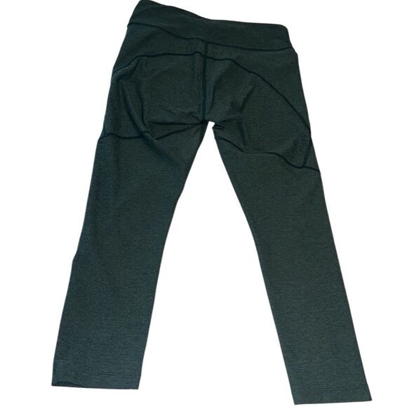 Outdoor Voices Green 7/8 Length Leggings Size Medium - Picture 2 of 8